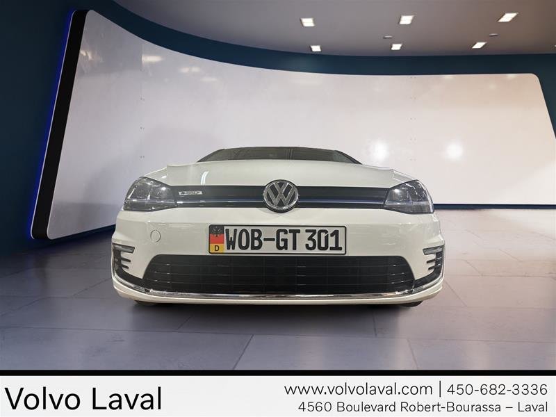 Volkswagen E-Golf 5-Dr Comfortline 2020 à Laval, Québec - 2 - w1024h768px