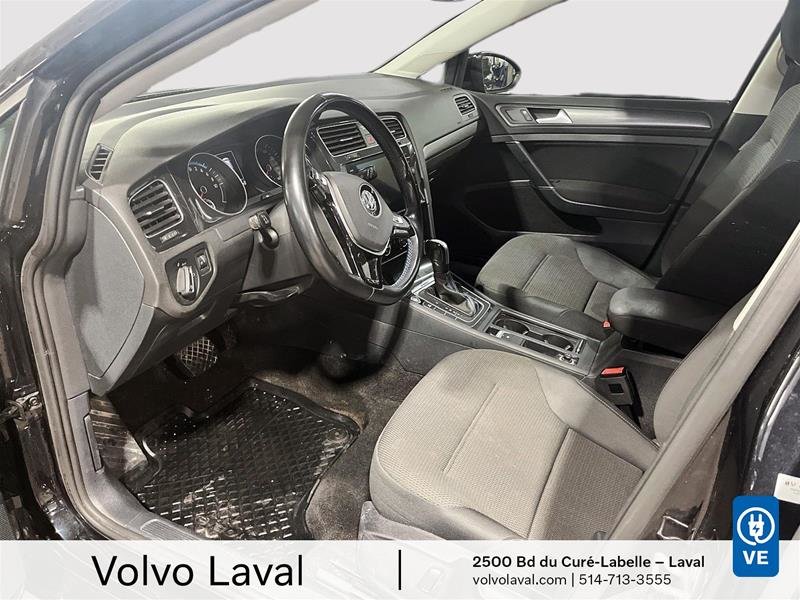 Volkswagen E-Golf 5-Dr Comfortline 2020 à Laval, Québec - 9 - w1024h768px