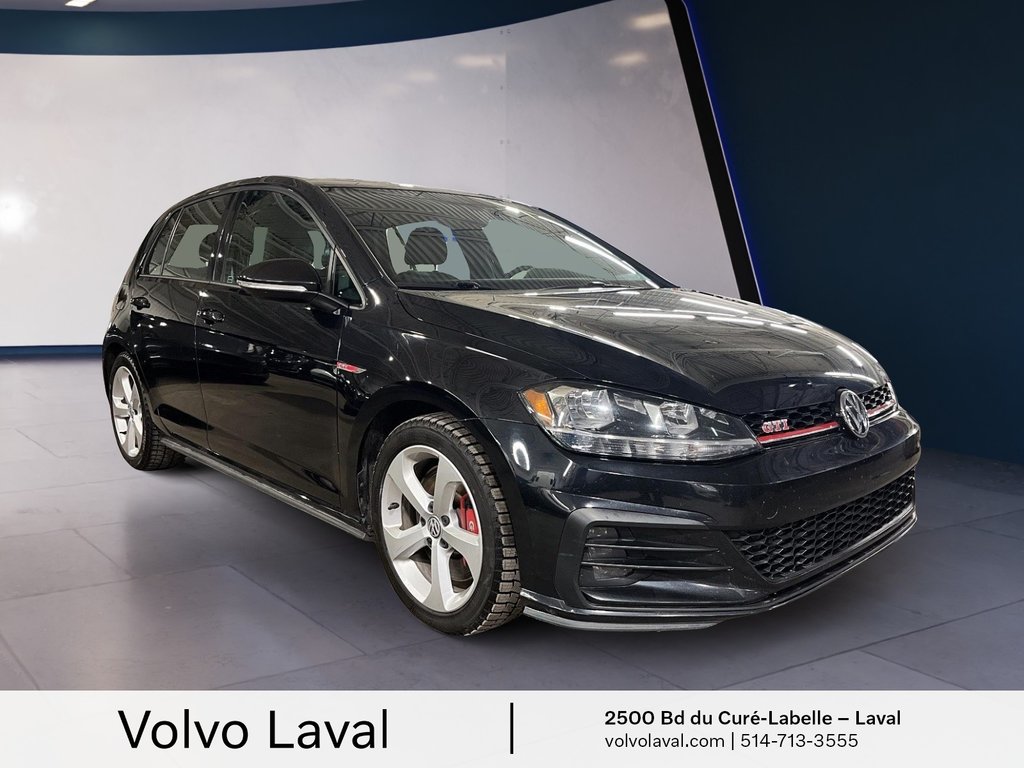 Volkswagen Golf GTI 5-Dr 2.0T 6sp 2019 à Laval, Québec - 3 - w1024h768px