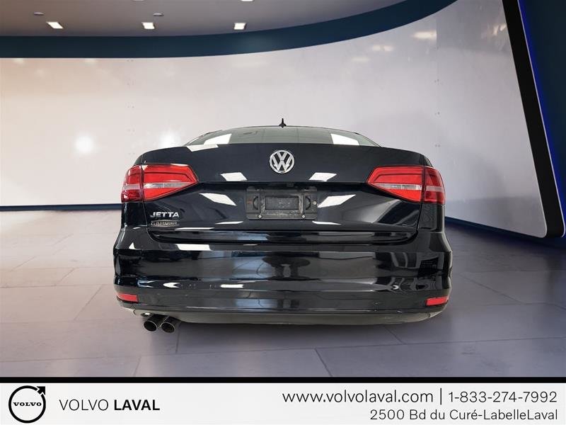 2015  Jetta Trendline 2.0 6sp at in Laval, Quebec - 4 - w1024h768px