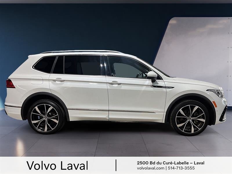 Volkswagen Tiguan Highline 2.0T 8sp at w/Tip 4M 2022 à Laval, Québec - 4 - w1024h768px