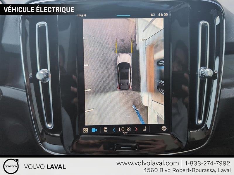 2023  C40 Recharge TWIN Ultimate - Dark in Laval, Quebec - 19 - w1024h768px