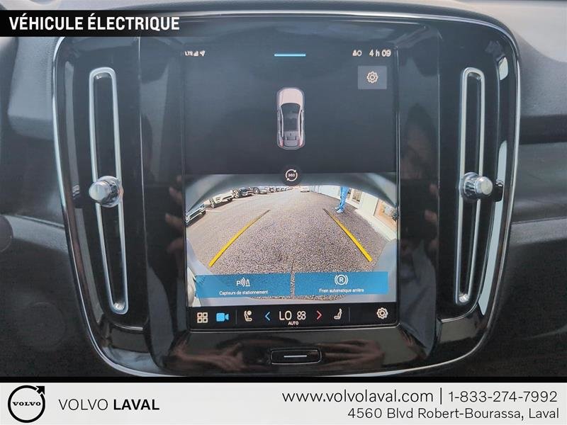 2023  C40 Recharge TWIN Ultimate - Dark in Laval, Quebec - 18 - w1024h768px