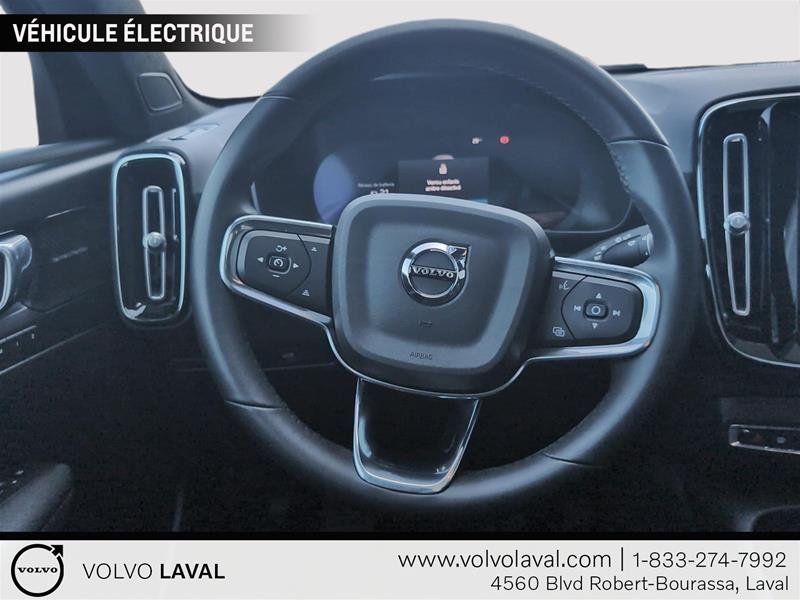 2023  C40 Recharge TWIN Ultimate - Dark in Laval, Quebec - 11 - w1024h768px