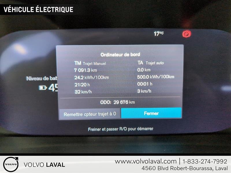 C40 Recharge TWIN Plus - Dark 2023 à Laval, Québec - 17 - w1024h768px
