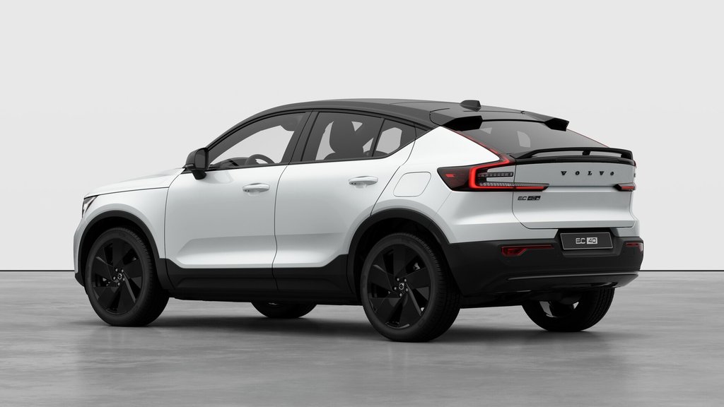 2026 Volvo EC40 Ultra Black Edition in Brossard, Quebec - 2 - w1024h768px