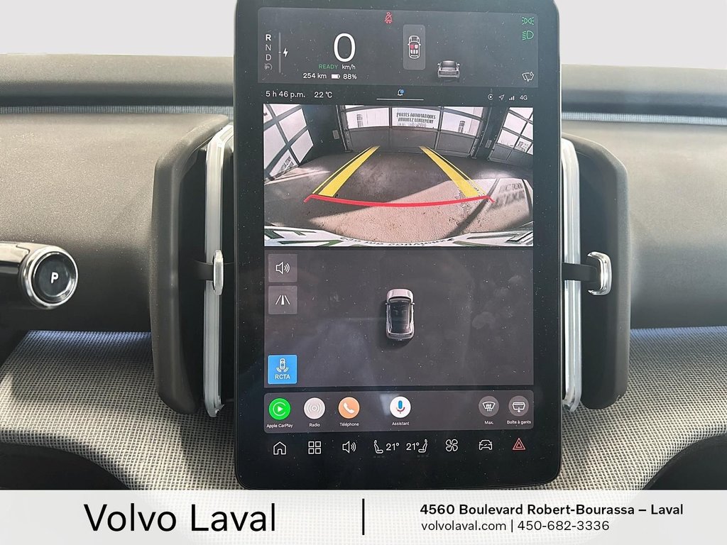 2025 Volvo EX30 Plus in Laval, Quebec - 14 - w1024h768px
