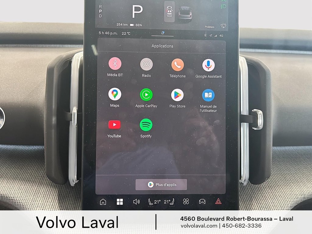 2025 Volvo EX30 Plus in Laval, Quebec - 13 - w1024h768px