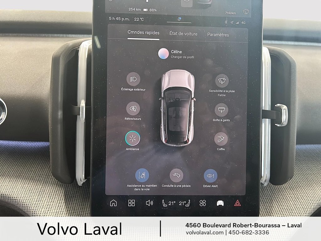 2025 Volvo EX30 Plus in Laval, Quebec - 12 - w1024h768px