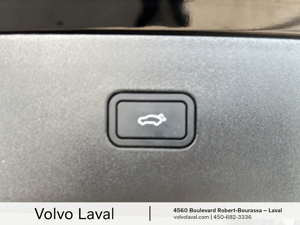 2025 Volvo EX30 Plus in Laval, Quebec - 7 - w1024h768px