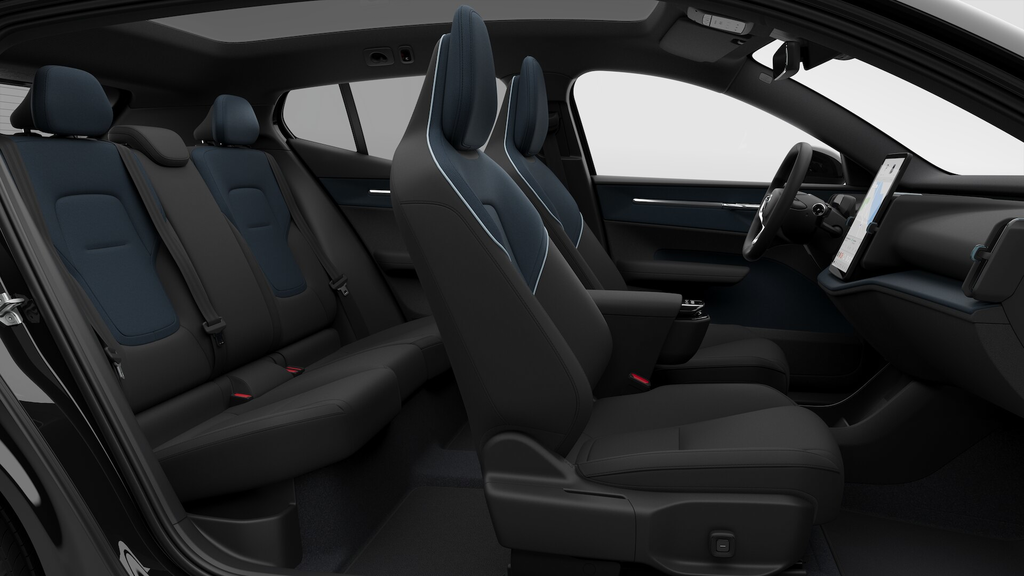 Volvo EX30 Ultra 2025 à Laval, Québec - 11 - w1024h768px