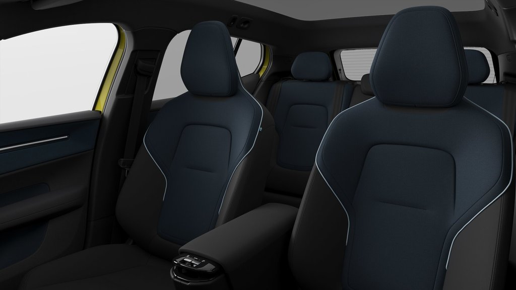 2025 Volvo EX30 Ultra in Laval, Quebec - 10 - w1024h768px