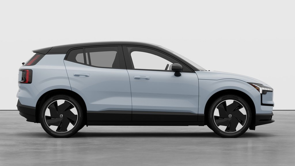 2026 Volvo EX30 Plus in Laval, Quebec - 7 - w1024h768px