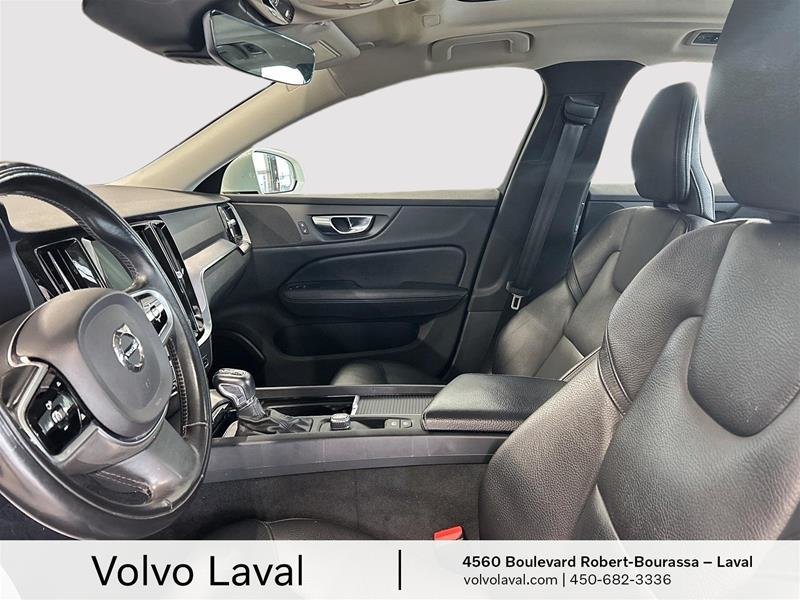 2019 Volvo S60 T6 AWD Momentum in Laval, Quebec - 8 - w1024h768px