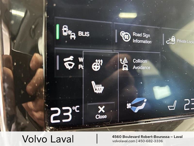 2019 Volvo S60 T6 AWD Momentum in Laval, Quebec - 14 - w1024h768px