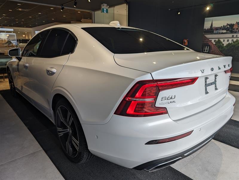2020  S60 T6 AWD Inscription in Laval, Quebec - 7 - w1024h768px