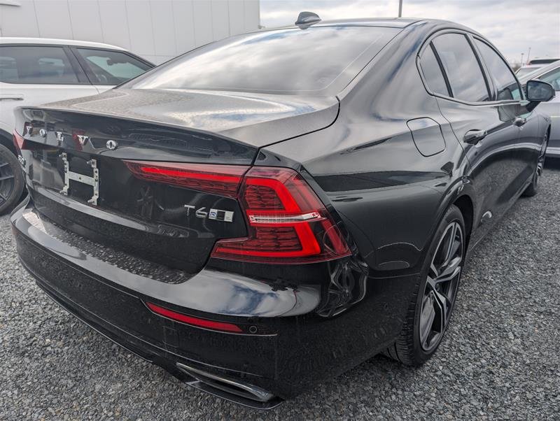 2020  S60 T6 AWD R-Design in Laval, Quebec - 2 - w1024h768px