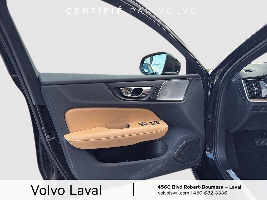 Volvo S60 Ultimate Bright Theme 2023 à Laval, Québec - 10 - w1024h768px