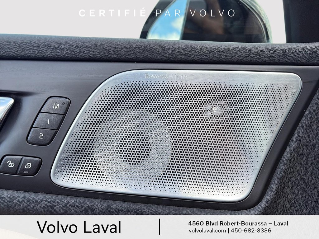Volvo S60 Ultimate Bright Theme 2023 à Laval, Québec - 19 - w1024h768px