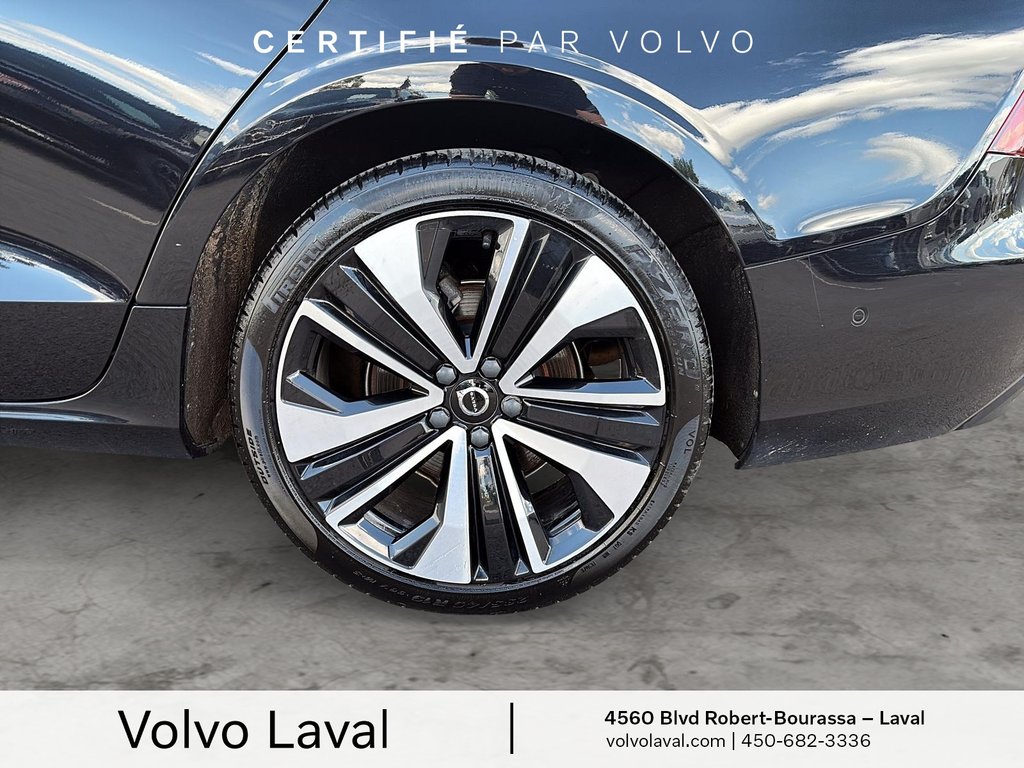 Volvo S60 Ultimate Bright Theme 2023 à Laval, Québec - 7 - w1024h768px
