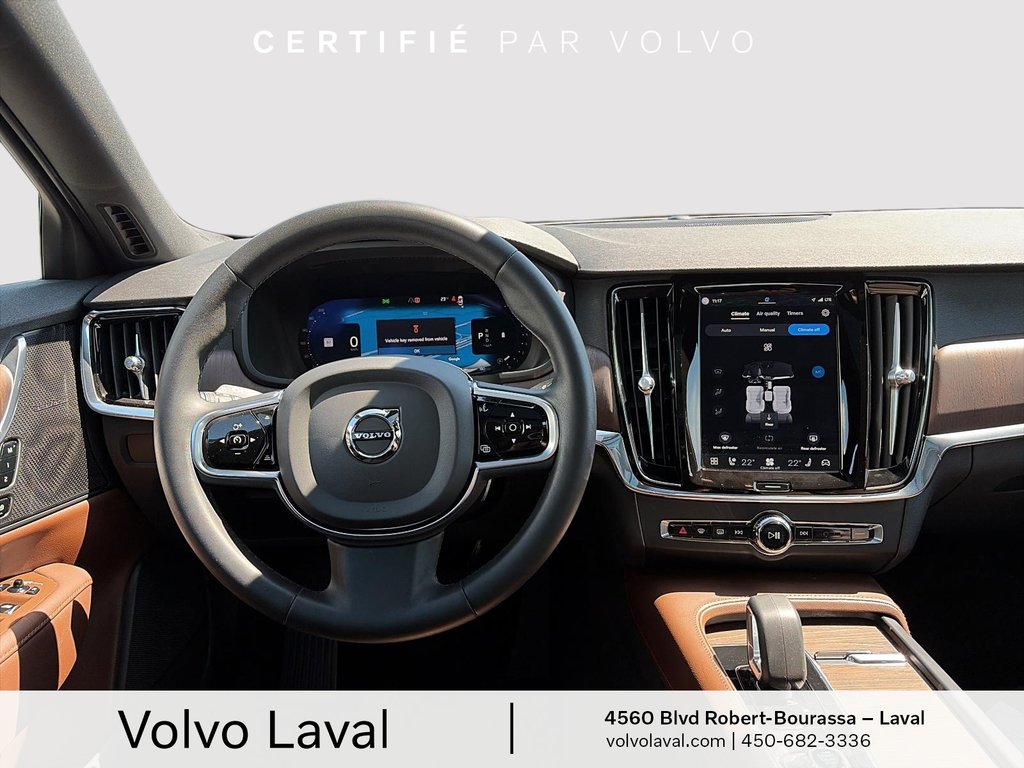 2023 Volvo S90 Plus Bright Theme in Laval, Quebec - 9 - w1024h768px