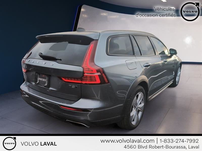 V60 Cross Country T5 AWD 2021 à Laval, Québec - 9 - w1024h768px