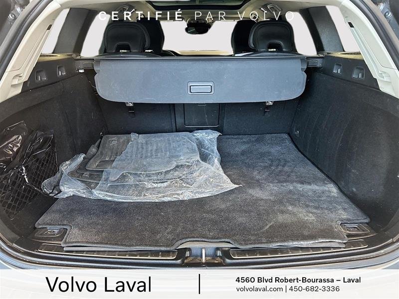 Volvo V60 Cross Country T5 AWD 2021 à Laval, Québec - 26 - w1024h768px