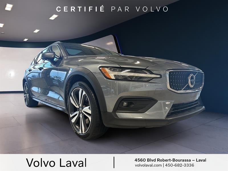 Volvo V60 Cross Country T5 AWD 2021 à Laval, Québec - 9 - w1024h768px