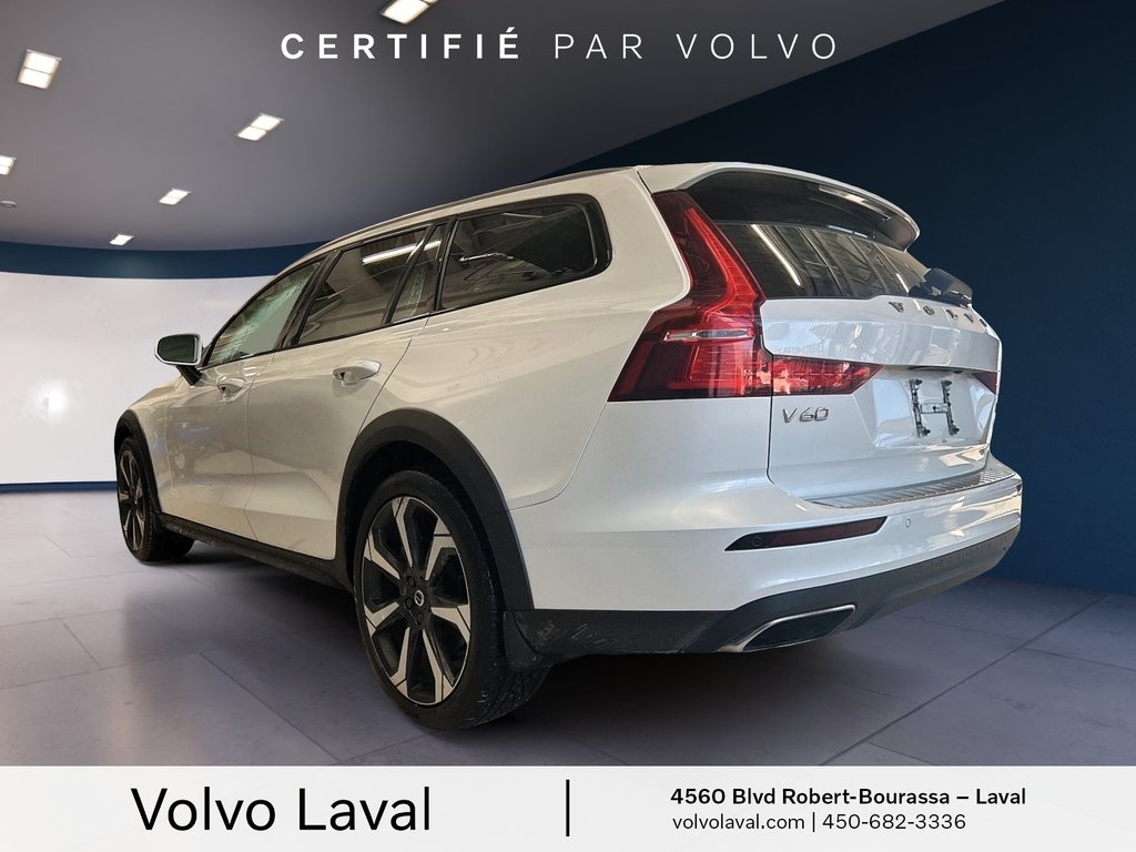 2021 Volvo V60 Cross Country T5 AWD in Laval, Quebec - 6 - w1024h768px