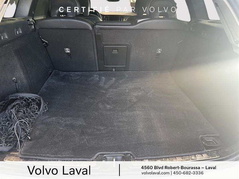 2021 Volvo V60 Cross Country T5 AWD in Laval, Quebec - 31 - w1024h768px