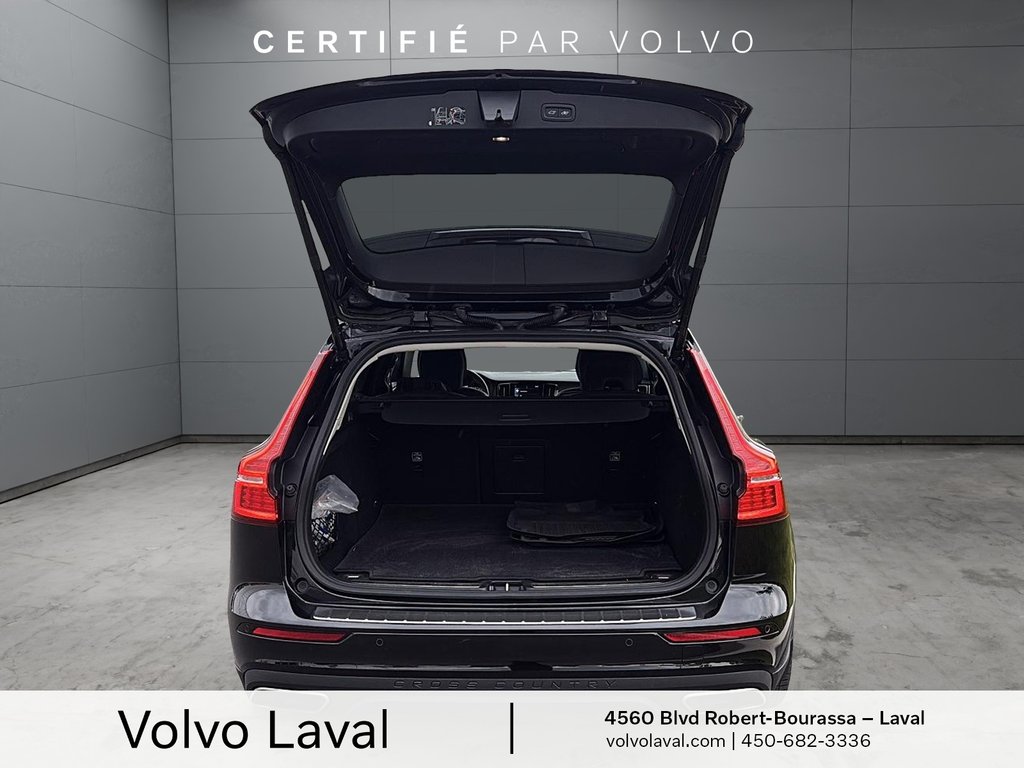 Volvo V60 Cross Country BASE 2022 à Laval, Québec - 6 - w1024h768px