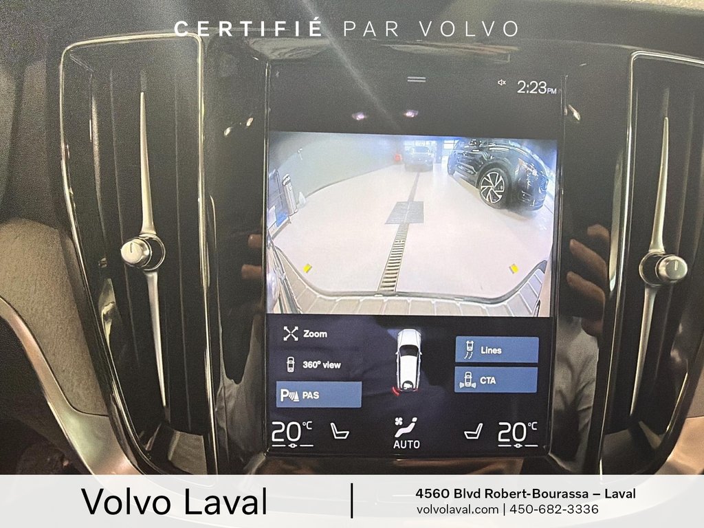 2022 Volvo V60 Cross Country MOMENTUM in Laval, Quebec - 19 - w1024h768px