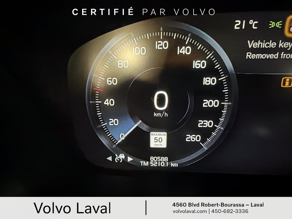 2022 Volvo V60 Cross Country MOMENTUM in Laval, Quebec - 16 - w1024h768px