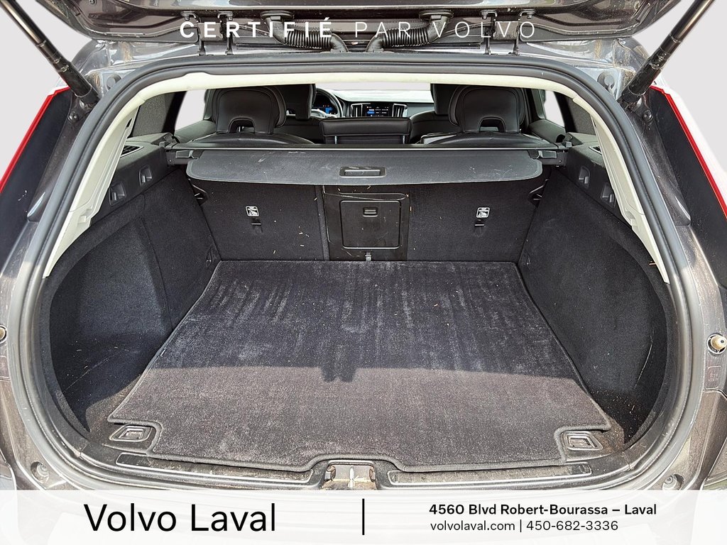 Volvo V60 Cross Country Plus 2023 à Laval, Québec - 6 - w1024h768px