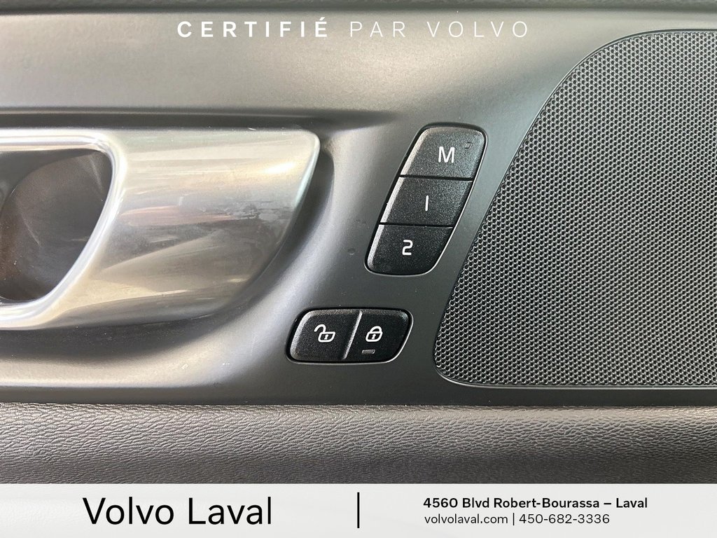 Volvo V60 Cross Country B5 AWD Plus 2024 à Laval, Québec - 17 - w1024h768px