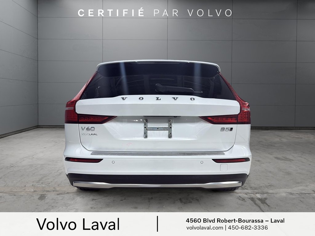 Volvo V60 Cross Country Ultimate 2024 à Laval, Québec - 5 - w1024h768px