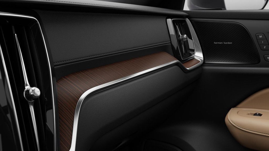 2026 Volvo V60 Cross Country Ultra in Laval, Quebec - 7 - w1024h768px