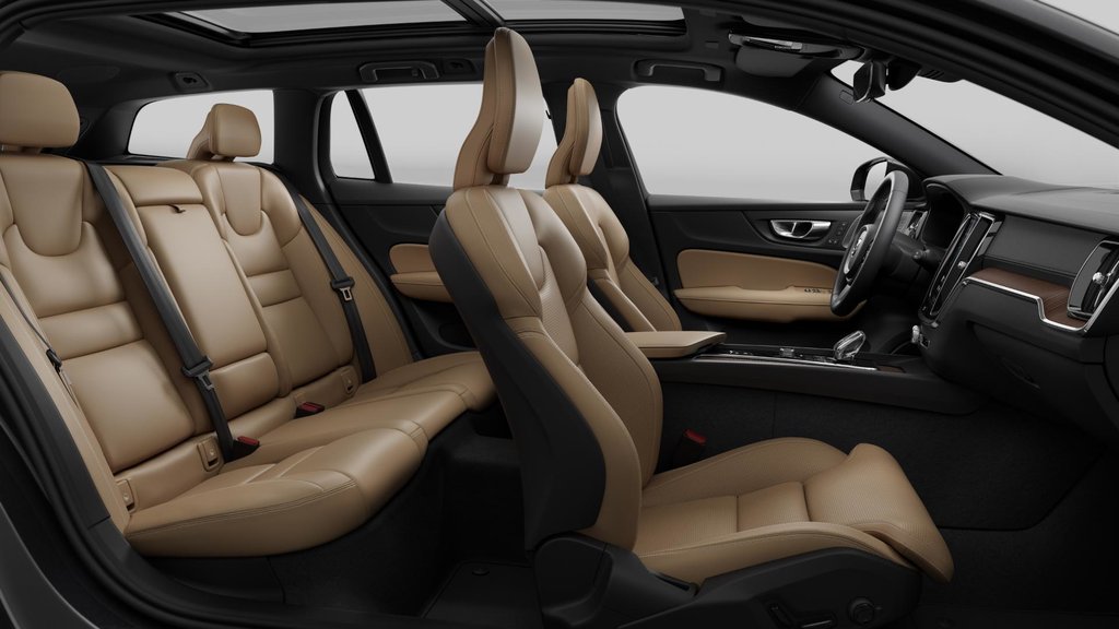 2026 Volvo V60 Cross Country Ultra in Laval, Quebec - 11 - w1024h768px