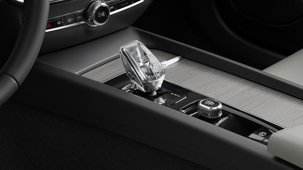 Volvo V60 Cross Country Ultra 2026 à Brossard, Québec - 9 - w1024h768px