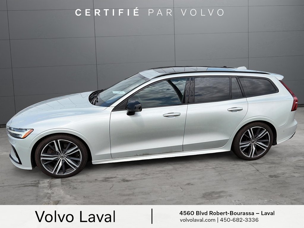 Volvo V60 R-Design 2019 à Laval, Québec - 5 - w1024h768px