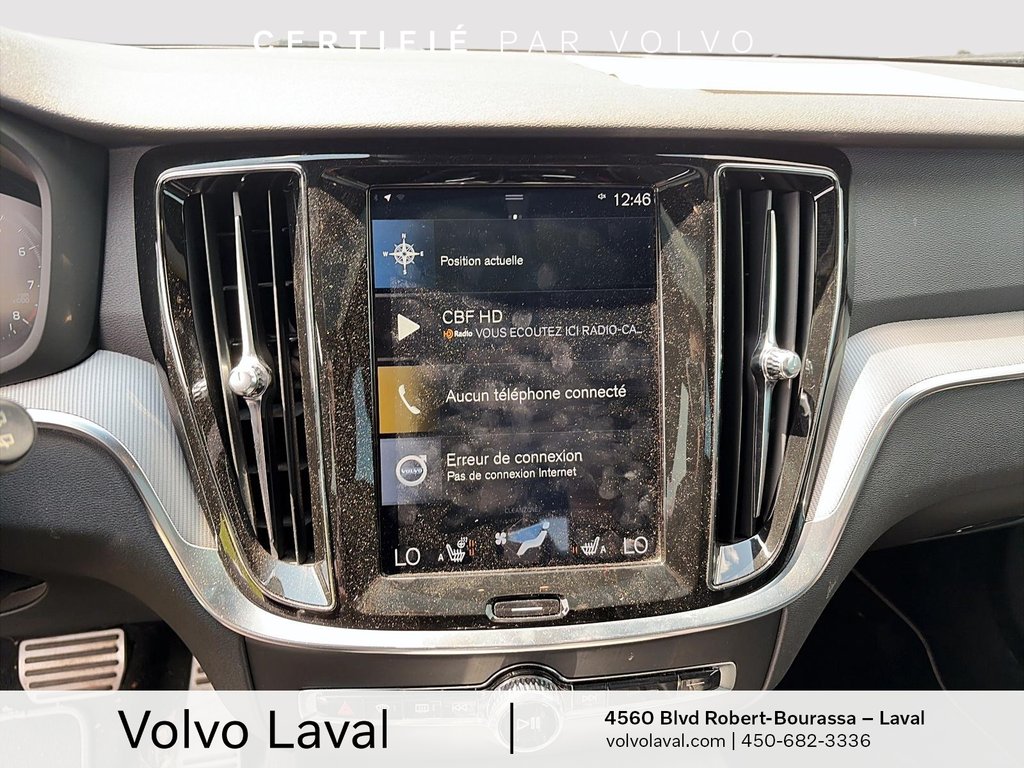 Volvo V60 R-Design 2019 à Laval, Québec - 13 - w1024h768px