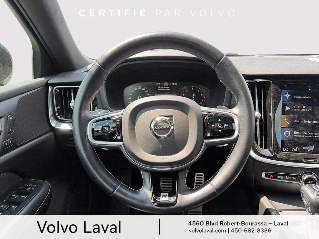 Volvo V60 R-Design 2019 à Laval, Québec - 11 - w1024h768px