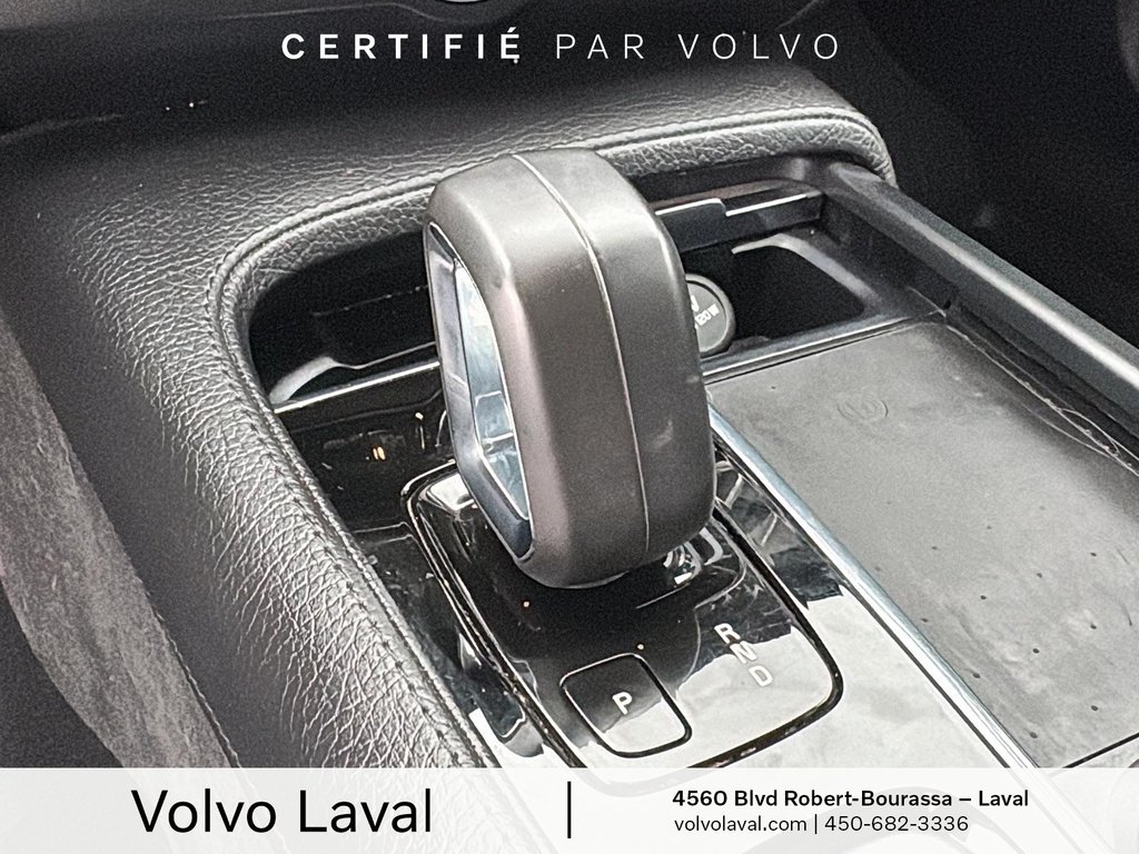 Volvo V90 Cross Country  2022 à Laval, Québec - 12 - w1024h768px