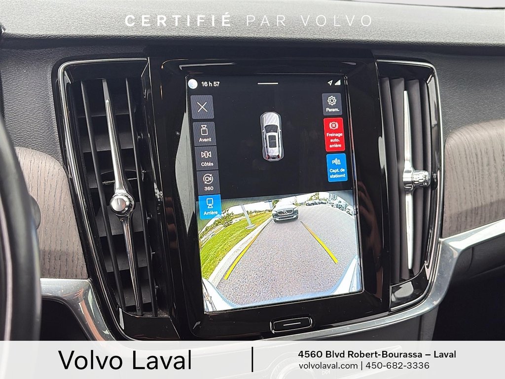 Volvo V90 Cross Country  2022 à Laval, Québec - 13 - w1024h768px