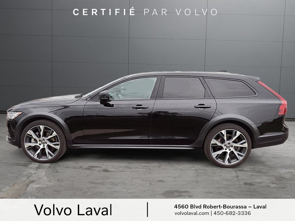 Volvo V90 Cross Country Ultimate 2024 à Laval, Québec - 5 - w1024h768px