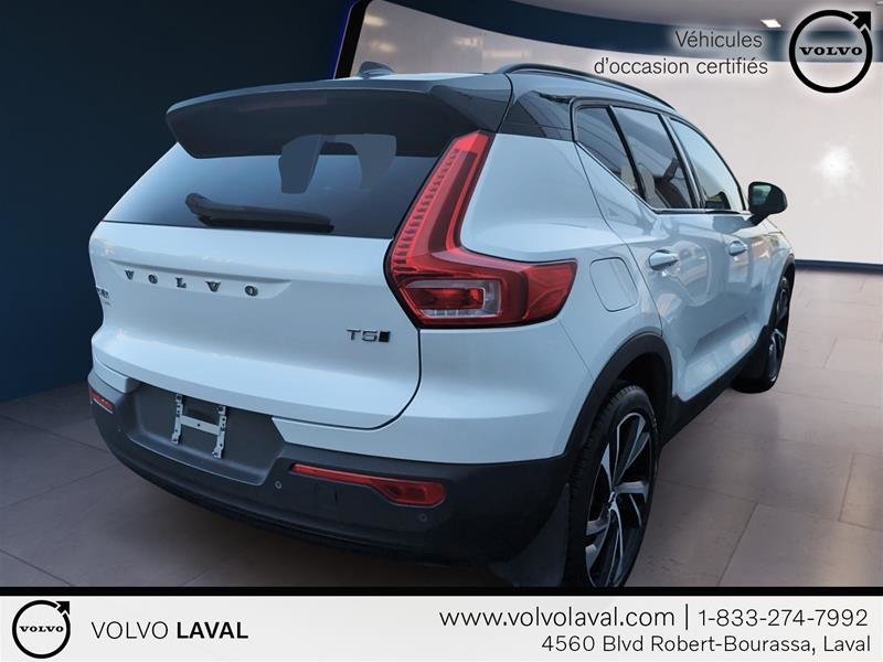 2021  XC40 T5 AWD R-Design in Laval, Quebec - 8 - w1024h768px