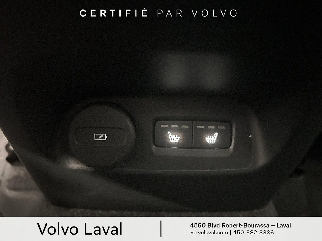 2021 Volvo XC40 T5 AWD R-Design in Laval, Quebec - 20 - w1024h768px