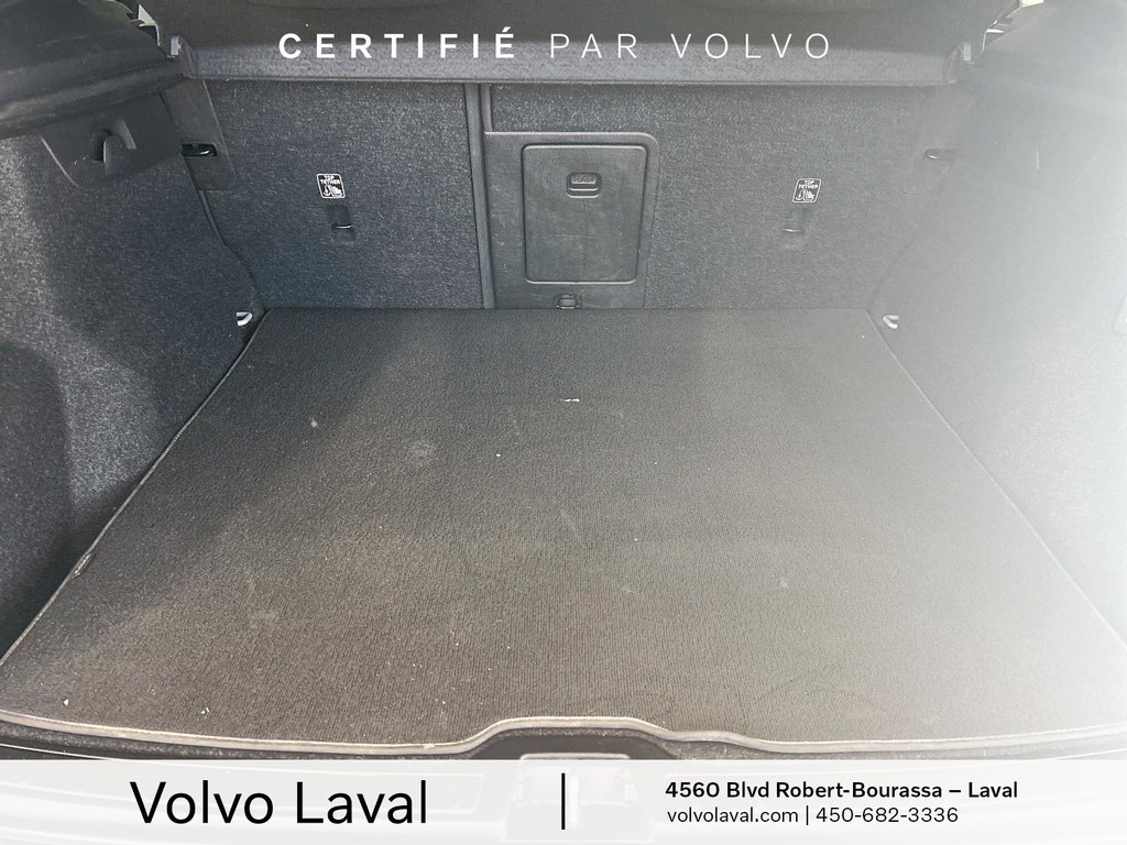 2021 Volvo XC40 Recharge in Laval, Quebec - 6 - w1024h768px