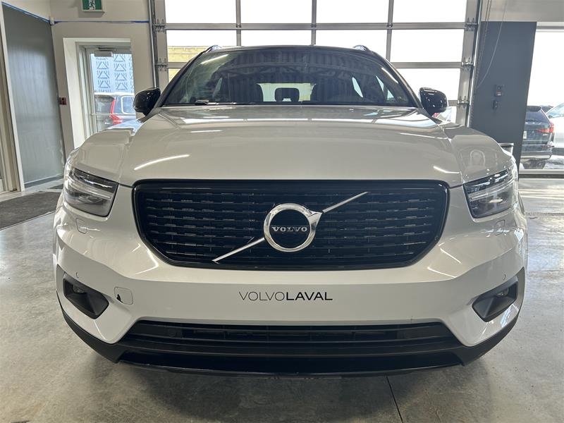 2022  XC40 T5 AWD R-Design in Laval, Quebec - 6 - w1024h768px