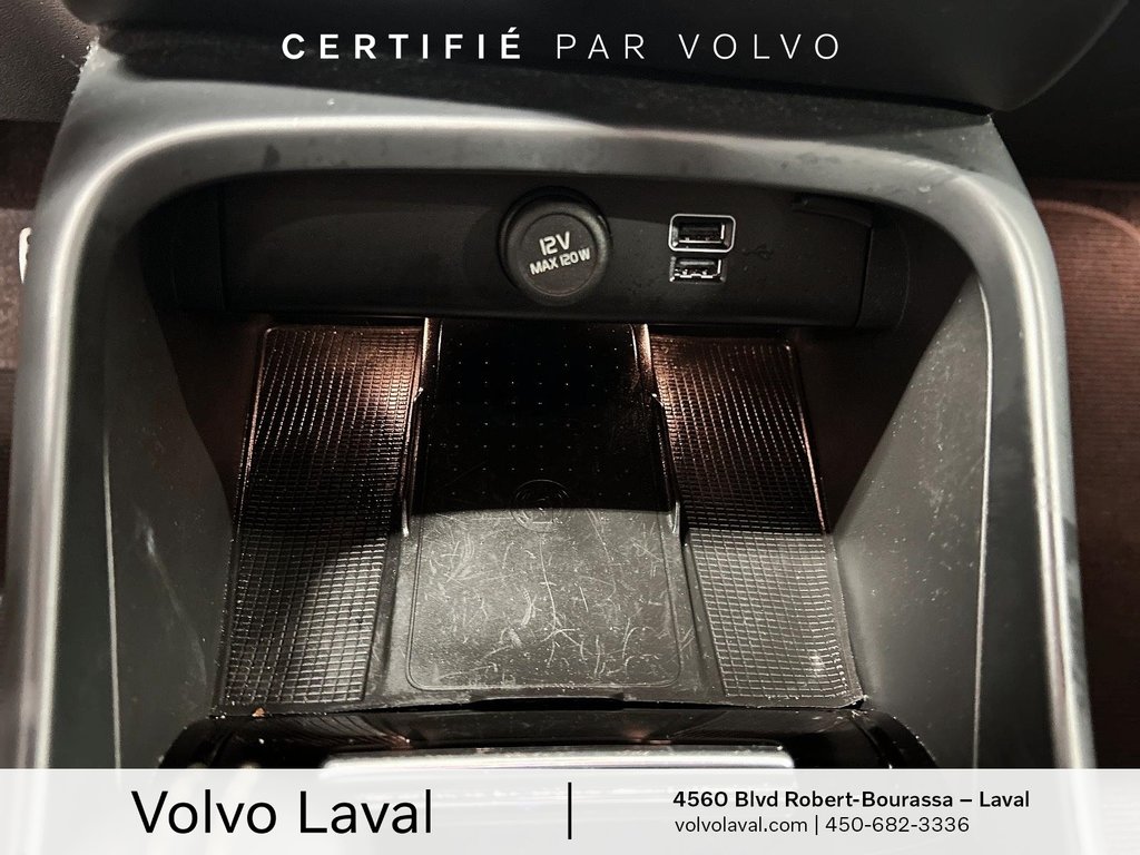 Volvo XC40 T5 AWD R-Design 2022 à Laval, Québec - 21 - w1024h768px